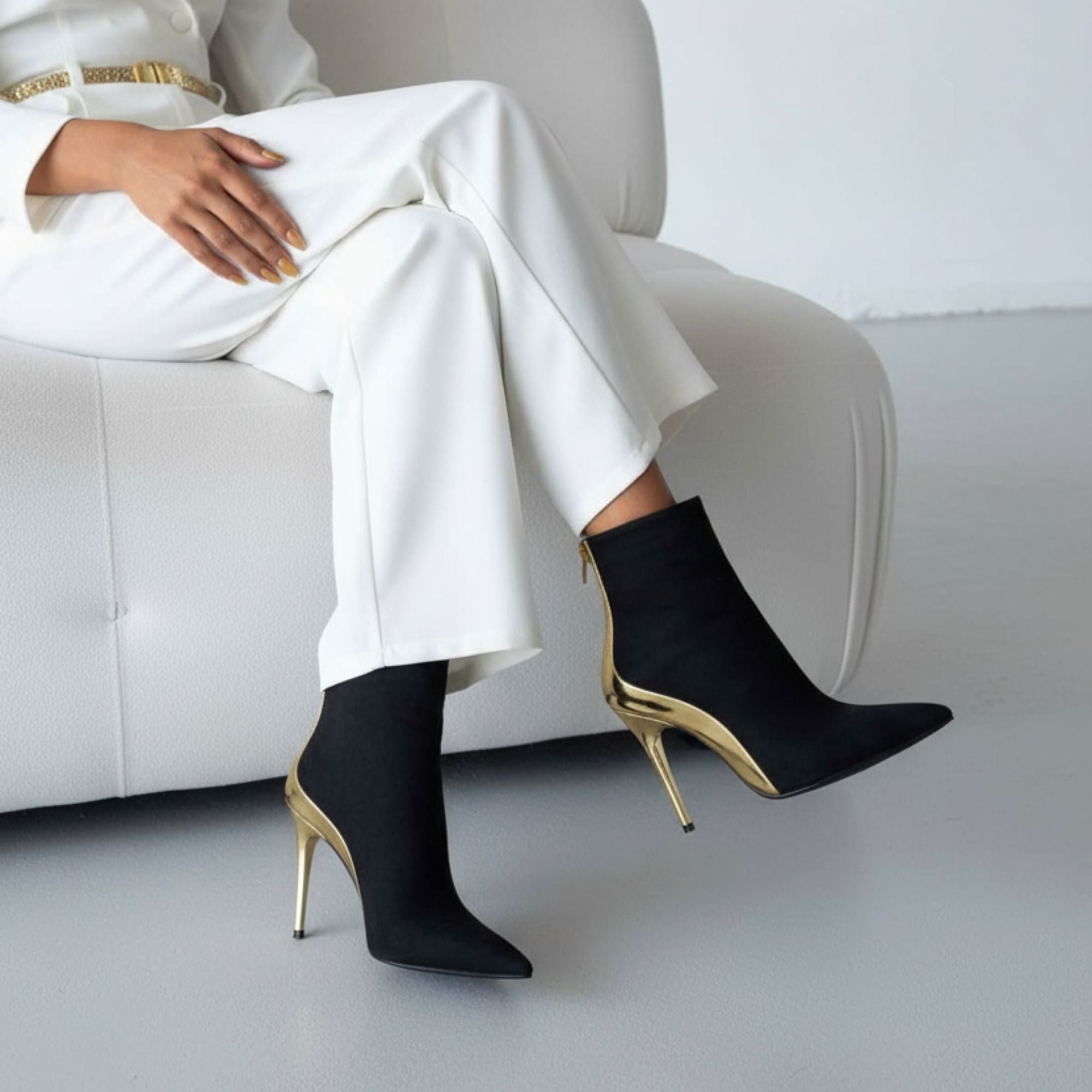 Botines Hayes Negro y Dorado para Mujer en Bilbao