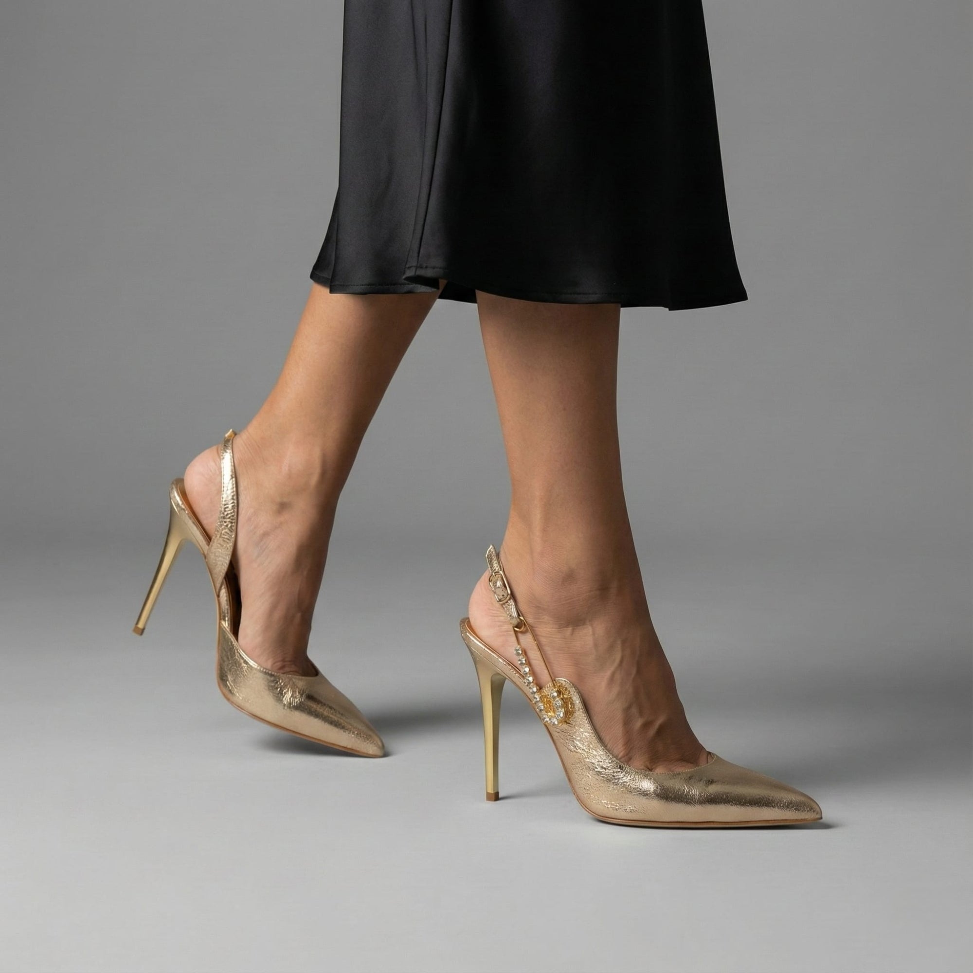 Stilettos Aura Dorado con Broche para Mujer en Las Palmas